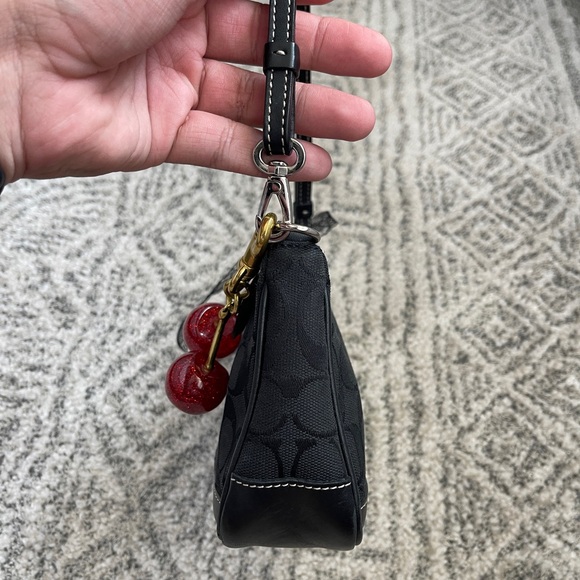 SOLD - Picture 4 of 6